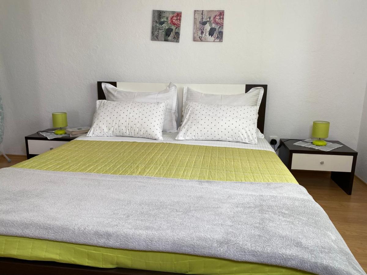 טרוגיר Apartment Carmen מראה חיצוני תמונה