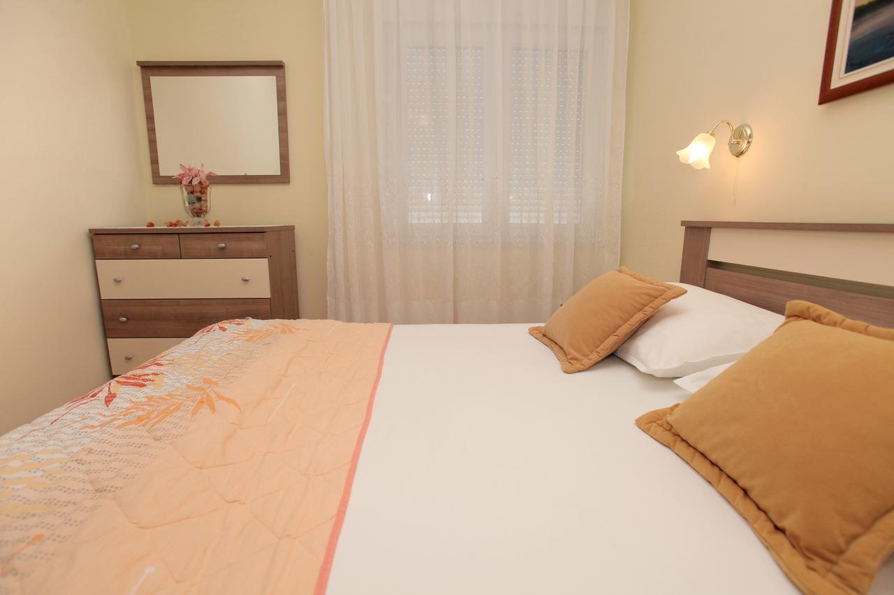 טרוגיר Apartment Carmen מראה חיצוני תמונה